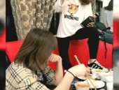 小姐姐喝醉酒样子视频,小姐姐醉酒瞬间，萌态可掬引人怜爱